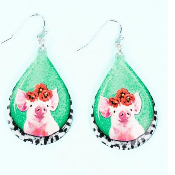 NWT  BOUTIQUE   POPPY PIG TEARDROP ACRYLIC EARRINGS          FUN & UNIQUE - Picture 1 of 1